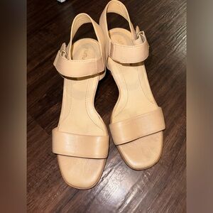 Nurture Shaena Ladies Tan Leather Sandals Open Toe Strappy Heels 10M Excellent!
